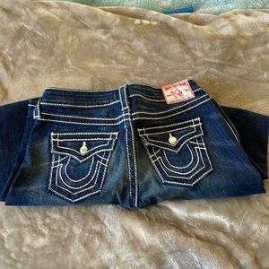True religion dark wash white stitch jeans